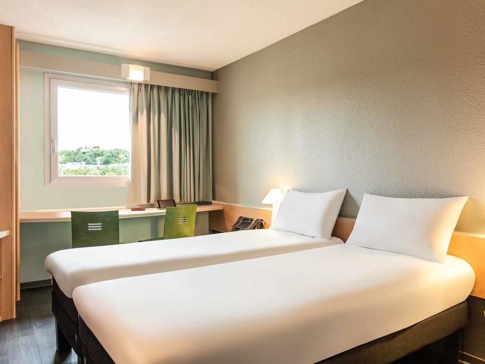 Ibis Auch Hotel ภายนอก รูปภาพ